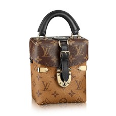 L Vuitton M42999 Camera Box Crossbody Bag Monogram Canvas