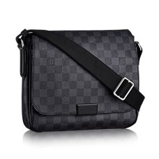 L Vuitton N41260 District PM Messenger Bag Damier Graphite Canvas